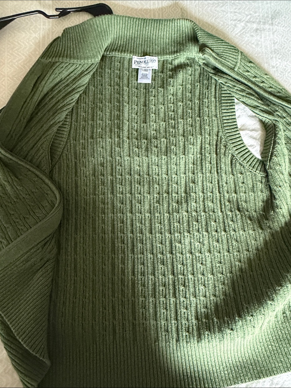 Pendleton Olive Green Cable-Zip Vest - Picture 6 of 9